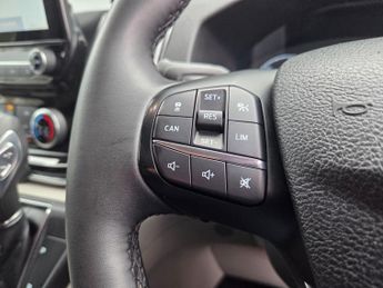 Ford Tourneo Custom 2.0 EcoBlue 130ps L/R 8 Seater Titanium Auto