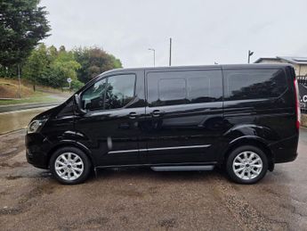 Ford Tourneo Custom 2.0 EcoBlue 130ps L/R 8 Seater Titanium Auto