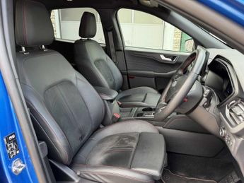 Ford Kuga 2.5h Duratec ST-Line SUV 5dr Petrol Hybrid CVT Euro 6 (s/s) (180