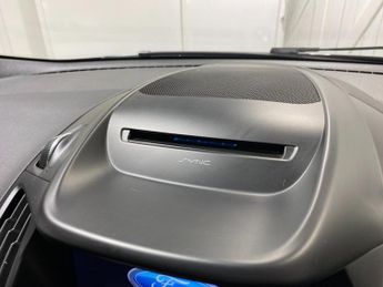 Ford Kuga 2.0 TDCi (150PS) 6 spd ST-Line 2WD 5dr.