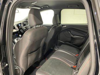 Ford Kuga 2.0 TDCi (150PS) 6 spd ST-Line 2WD 5dr.