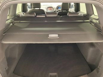 Ford Kuga 2.0 TDCi (150PS) 6 spd ST-Line 2WD 5dr.