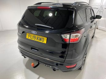 Ford Kuga 2.0 TDCi (150PS) 6 spd ST-Line 2WD 5dr.