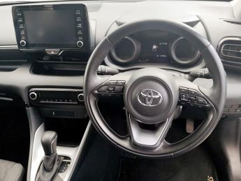 Toyota Yaris 1.5 Hybrid Design 5dr CVT