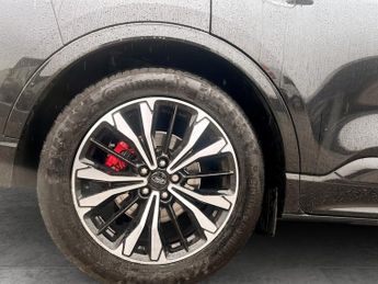 Ford Kuga 2.5 FHEV ST-Line X Edition 5dr CVT
