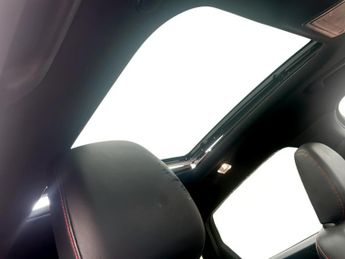 Ford Kuga 2.5 FHEV ST-Line X Edition 5dr CVT