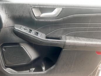 Ford Kuga 2.5 FHEV ST-Line X Edition 5dr CVT