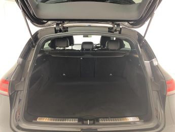 Mercedes-Benz EQC 80kWh (408PS) EV Automatic AMG Line 5dr.