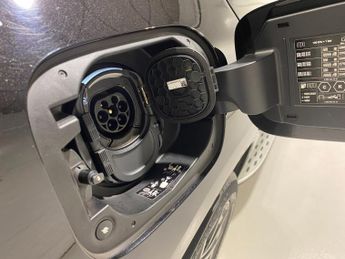 Mercedes-Benz EQC 80kWh (408PS) EV Automatic AMG Line 5dr.