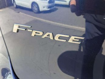Jaguar F-pace 2.0d Portfolio 5dr Auto AWD