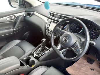 Nissan Qashqai 1.3 DiG-T 160 Tekna 5dr DCT