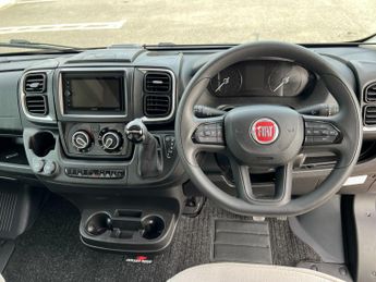 Fiat Ducato ROLLER TEAM T-LINE 700 4 BERTH