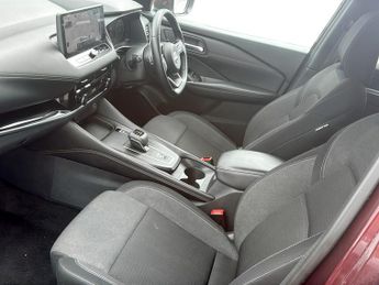 Nissan Qashqai 1.3 DiG-T MH 158 N-Connecta 5dr Xtronic
