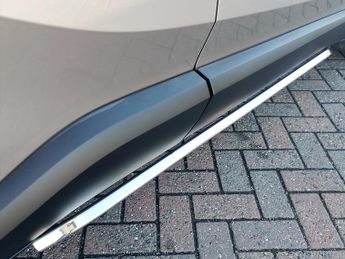 Toyota C-HR 1.8 Hybrid Dynamic 5dr CVT