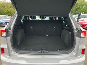 Ford Kuga 2.5 FHEV Graphite Tech Edition 5dr CVT