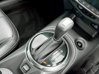Nissan Juke 1.6 Hybrid Tekna 5dr Auto