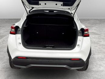 Nissan Juke 1.6 Hybrid Tekna 5dr Auto
