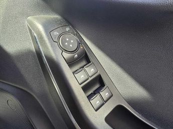 Ford Fiesta 1.0 EcoBoost Hybrid mHEV 125 Titanium 5dr Auto