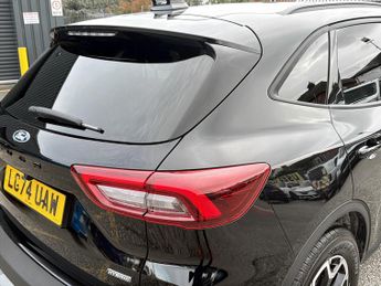 Ford Kuga 2.5 FHEV Active 5dr CVT
