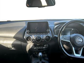 Nissan Juke 1.6 Hybrid N-Connecta 5dr Auto