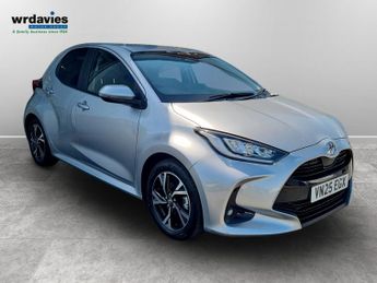 Toyota Yaris 1.5 Hybrid Design 5dr CVT