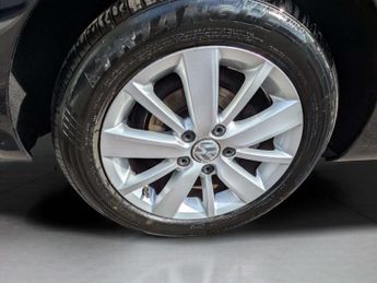 Volkswagen Golf 1.6 TDi 105 BlueMotion Tech Match 5dr