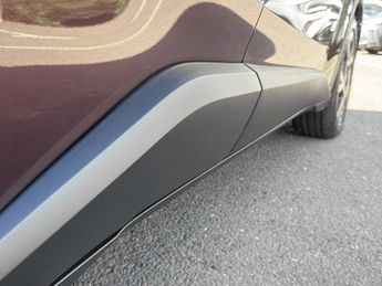Toyota C-HR 1.8 Hybrid Design 5dr CVT
