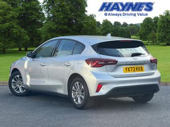 Ford Focus 1.0 EcoBoost Hybrid mHEV Titanium 5dr Auto