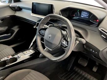 Peugeot 208 1.2 PureTech 100 Active Premium + 5dr EAT8