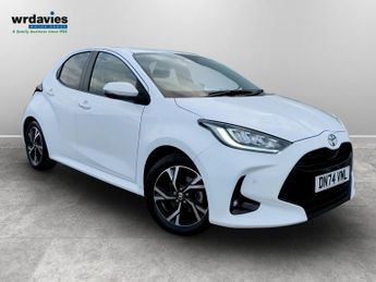 Toyota Yaris 1.5 Hybrid Design 5dr CVT