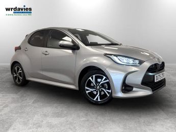 Toyota Yaris 1.5 Hybrid Design 5dr CVT