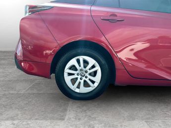 Toyota Prius 1.8 VVTi Business Ed Plus 5dr CVT [15 inch alloy]