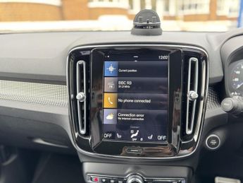 Volvo XC40 2.0 B4P R DESIGN 5dr Auto