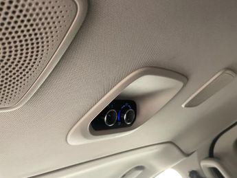 Ford Tourneo Custom 2.0 EcoBlue (130PS) Automatic L1 Titanium 5dr**8 seater**