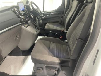 Ford Tourneo Custom 2.0 EcoBlue (130PS) Automatic L1 Titanium 5dr**8 seater**