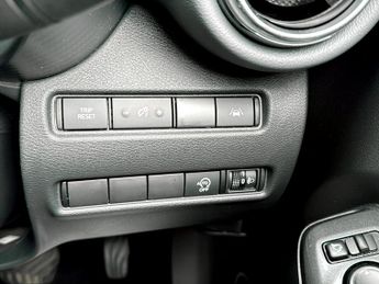 Nissan Juke 1.0 DiG-T 114 N-Connecta 5dr DCT
