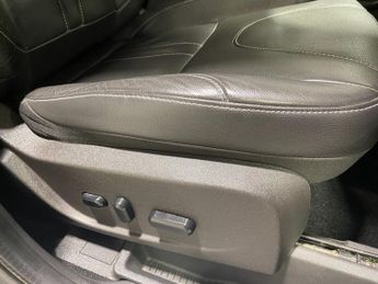 Ford Kuga 2.0 TDCi (180PS) Automatic Titanium X AWD 5dr.