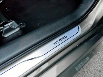 Toyota Yaris 1.5 Hybrid Icon 5dr CVT