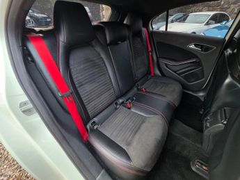 Mercedes-Benz A Class 2.0 A45 AMG (Premium) Hatchback 5dr Petrol SpdS DCT 4MATIC Euro 