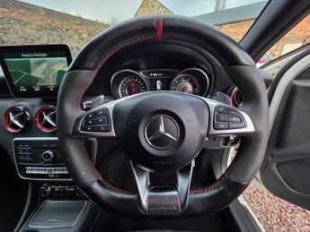 Mercedes-Benz A Class 2.0 A45 AMG (Premium) Hatchback 5dr Petrol SpdS DCT 4MATIC Euro 