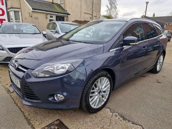 Ford Focus 1.0T EcoBoost Zetec Estate 5dr Petrol Manual Euro 5 (s/s) (125 p