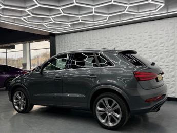 Audi Q3 2.0 TDI S line S Tronic quattro Euro 5 (s/s) 5dr