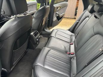 Audi A6 Saloon 2.0 TDI ultra Black Edition Saloon 4dr Diesel S Tronic Euro 6 (s