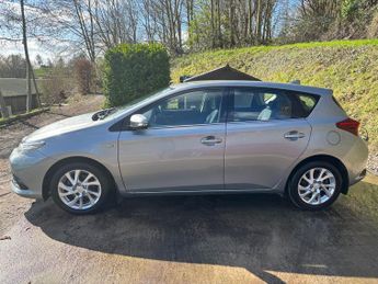 Toyota Auris 1.8 VVT-h Business Edition Hatchback 5dr Petrol Hybrid CVT Euro 