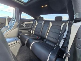 Mercedes-Benz C Class 4.0 C63 V8 BiTurbo AMG S (Premium) Coupe 2dr Petrol SpdS MCT Eur