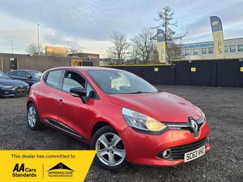 Renault Clio 1.5 dCi Dynamique MediaNav Hatchback 5dr Diesel Manual Euro 5 (s