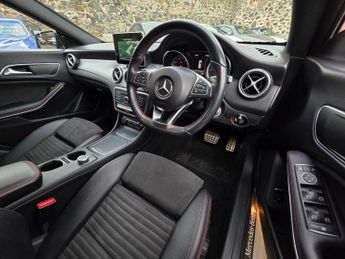 Mercedes-Benz CLA 2.1 CLA200d AMG Line Shooting Brake 5dr Diesel 7G-DCT Euro 6 (s/