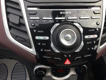 Ford Fiesta 1.4 Titanium Hatchback 5dr Petrol Automatic (149 g/km, 94 bhp)