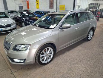 Skoda Octavia 2.0 TDI Elegance 4WD Euro 5 (s/s) 5dr