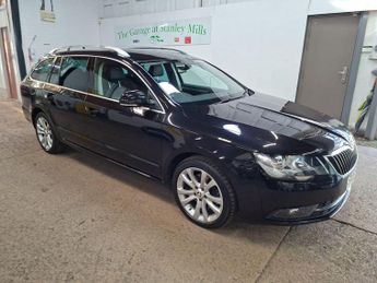 Skoda Superb 2.0 TDI SE Business Euro 5 (s/s) 5dr (Leather)